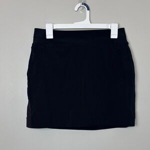 Athleta Brooklyn Skort 16” in Black - Size 8